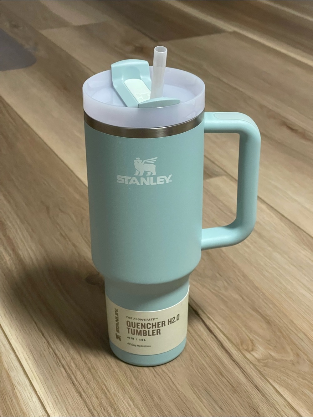 Stanley Seafoam Quencher H2.0 Tumbler with Handle and Straw Lid